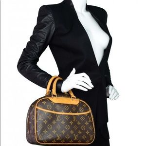 🚫 SOLD 🚫 Louis Vuitton Monogram Trouville